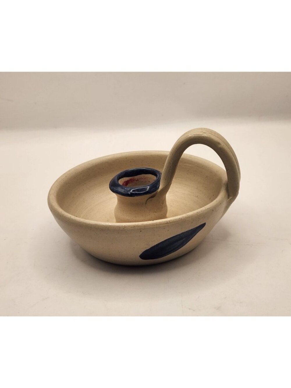Handmade Williamsburg Pottery WPF Salt-glazed Beige and Cobalt Blue Floral Chamb
